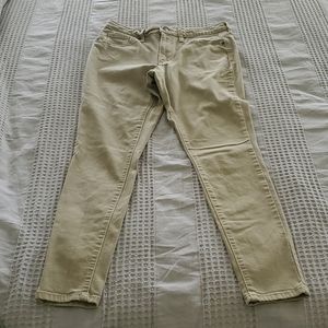 Universal Thread High Rise Jegging